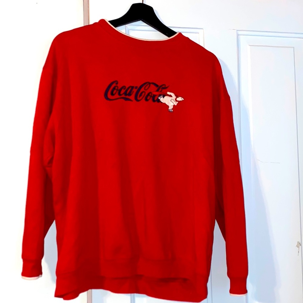 Vintage Coca-Cola crewneck Size: XL red with white around the sleeves and collar